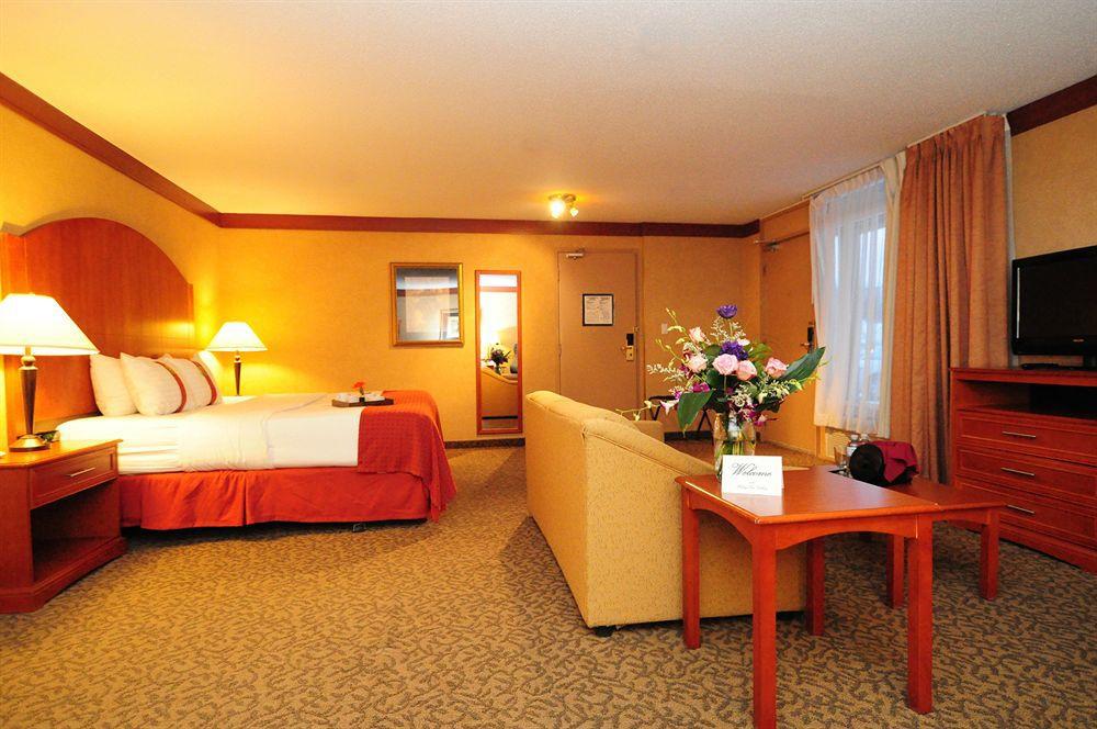 Holiday Inn Sudbury By Ihg Dış mekan fotoğraf