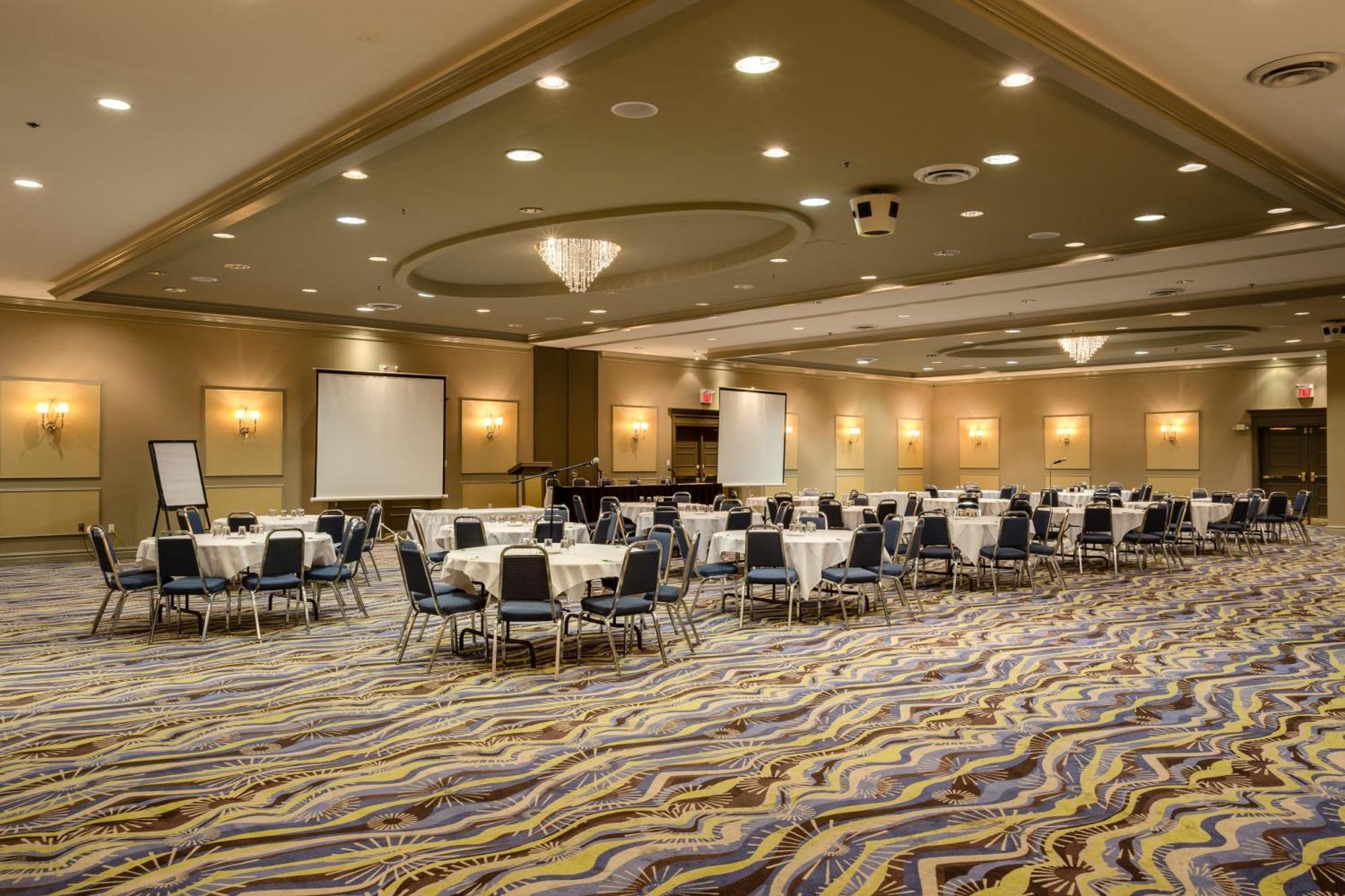 Holiday Inn Sudbury By Ihg Dış mekan fotoğraf