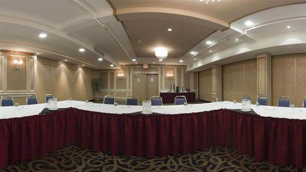 Holiday Inn Sudbury By Ihg Dış mekan fotoğraf